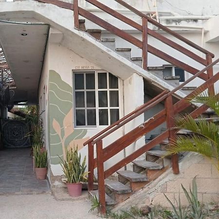 Departamentos Cerca De Ferry Holbox Hotel Eksteriør billede